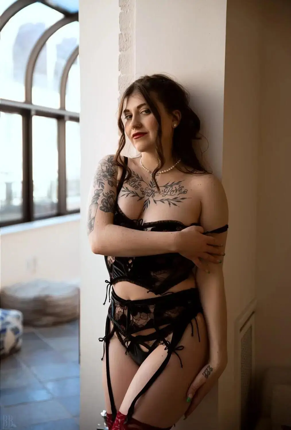 Escort Model Lilah - 4