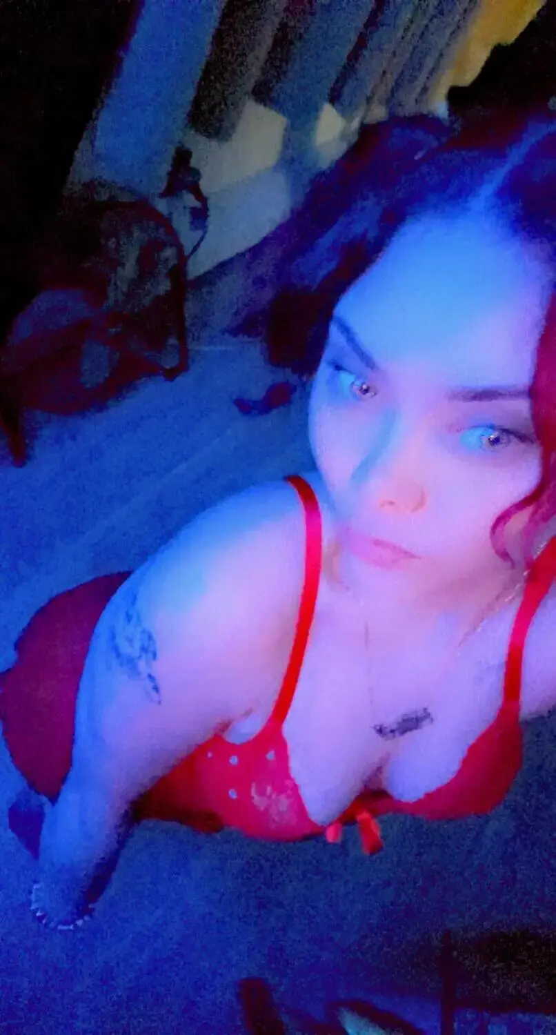 Escort Model Lola