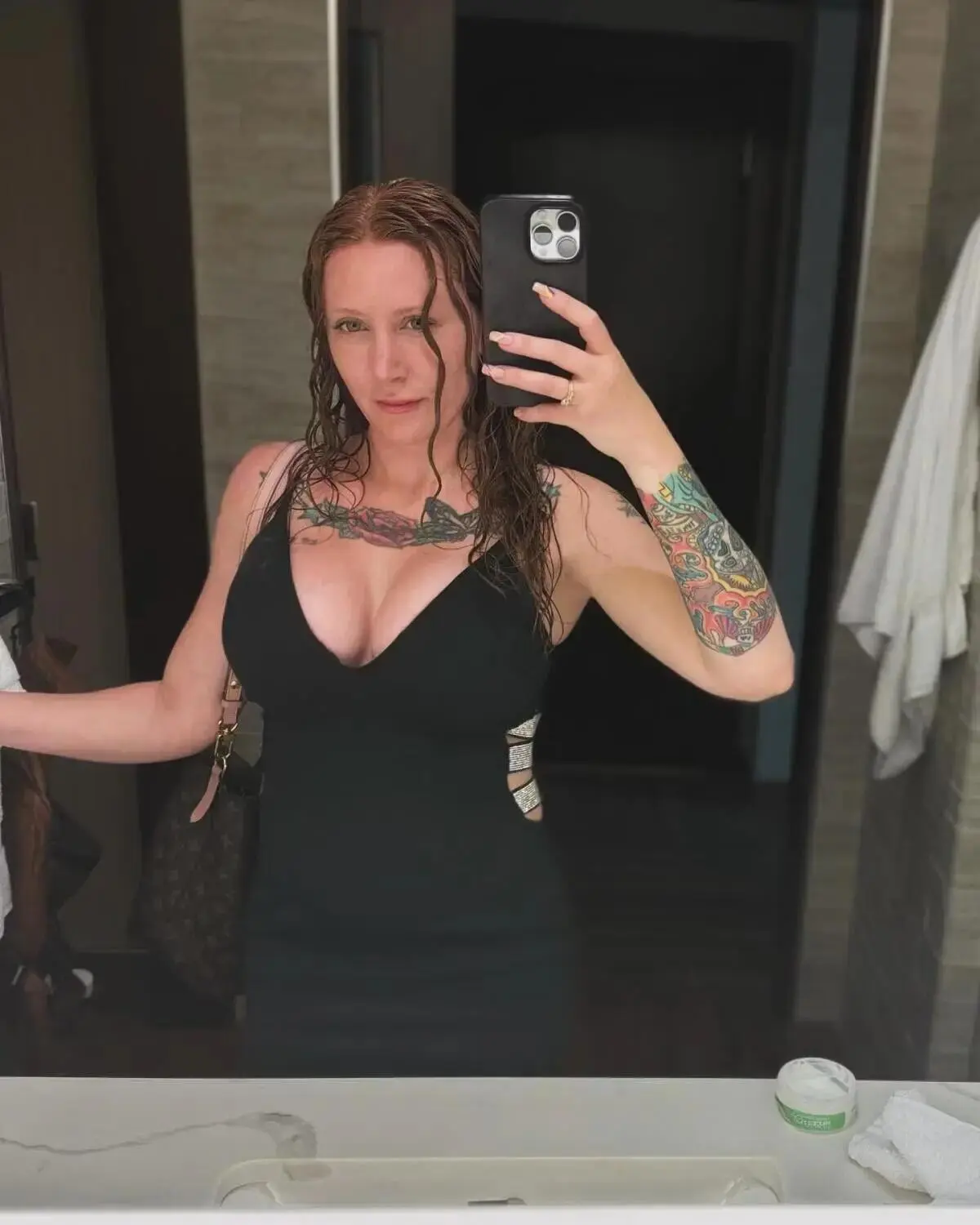Escort Model Madalynn - 4
