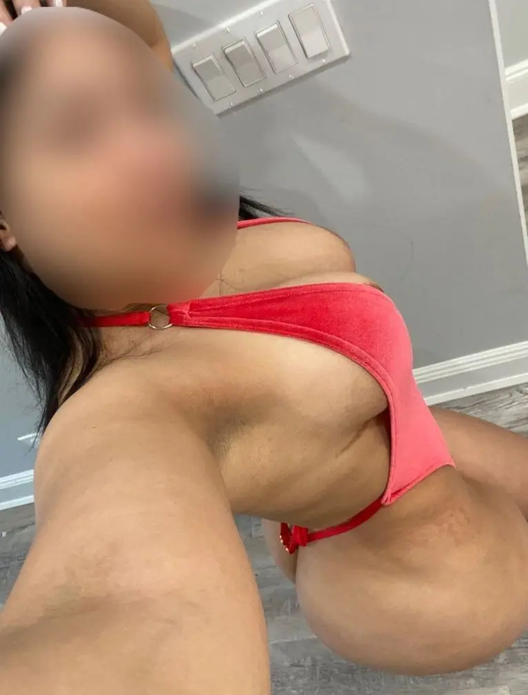 Escort Model Mama Mia - 5