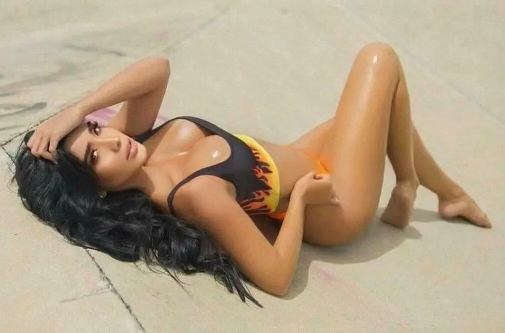 Escort Model Manuela - 4