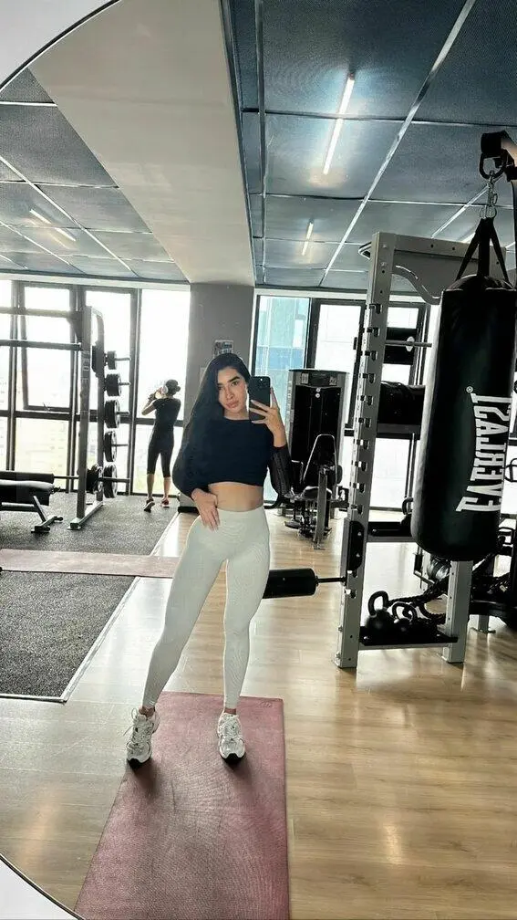 Escort Model Manuela - 2