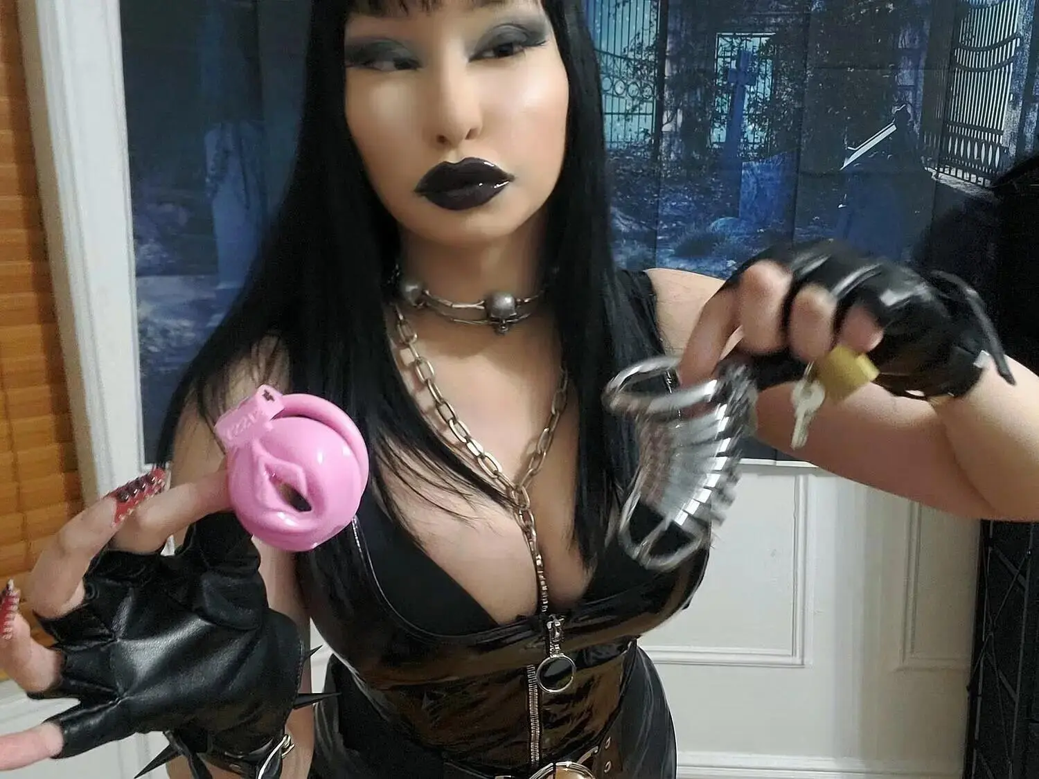 Escort Model Mara - 3