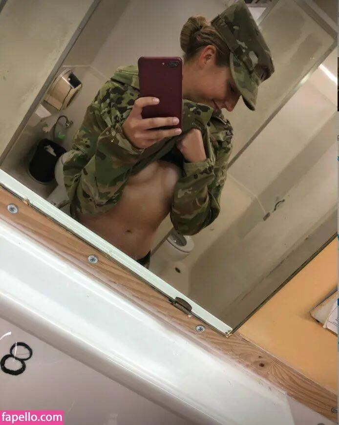 Escort Model Mattieaddict - 10