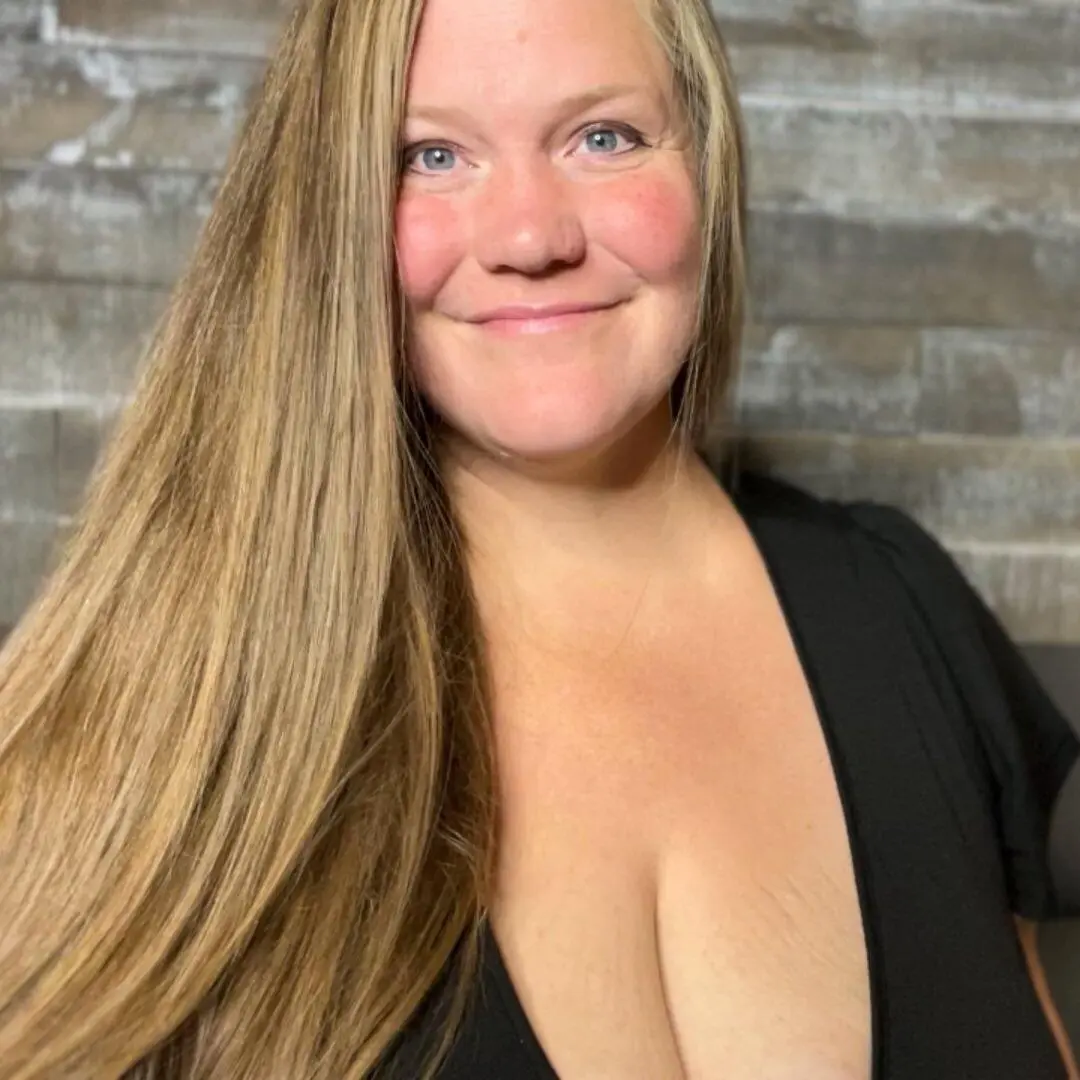 Escort Model Michele Marie - 7