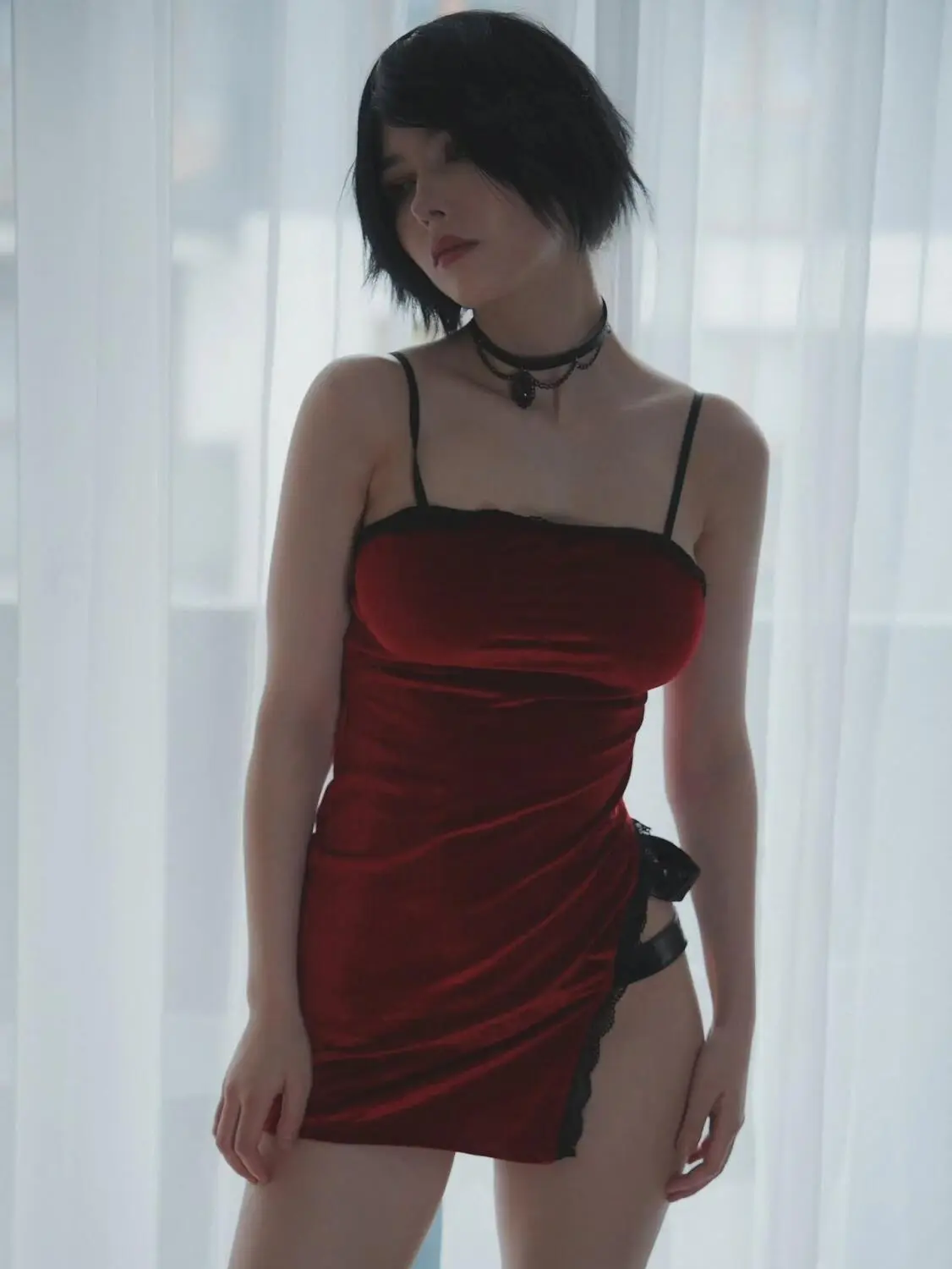 Escort Model Mila Azul - 3