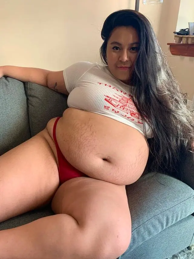 Escort Model MochiiBabii