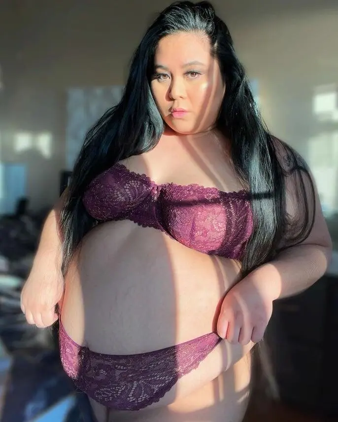 Escort Model MochiiBabii - 5