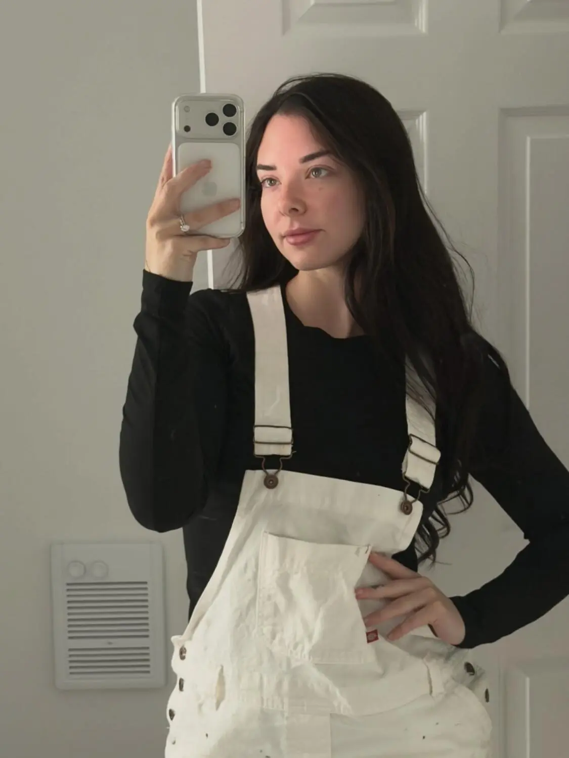 Escort Model Morgan Vera - 5