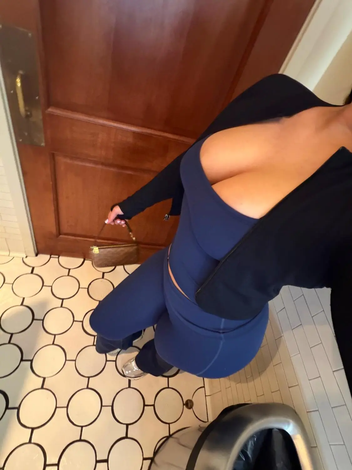 Escort Model Nesssaaaaa - 3