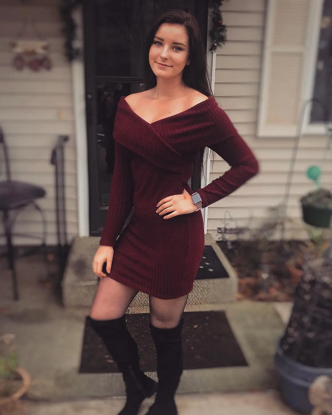 Escort Model Nicole Turnbull - 8