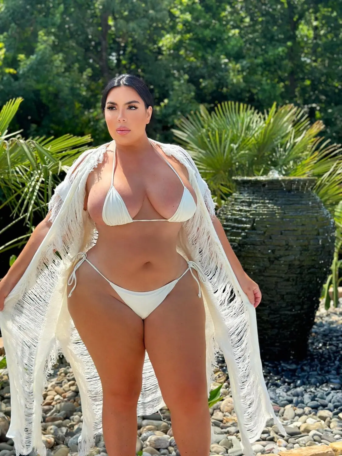 Escort Model Nicolenurko - 4