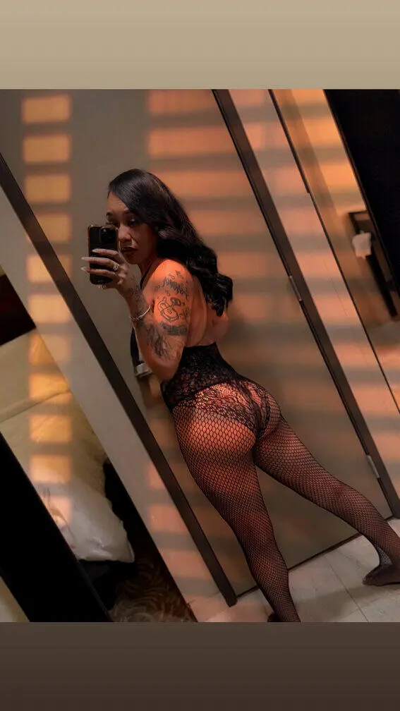 Escort Model Niyla Luxe - 2