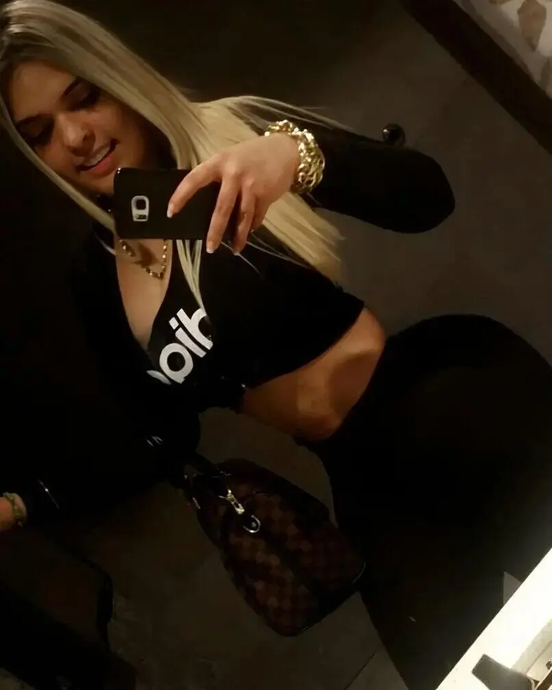 Escort Model Penelope