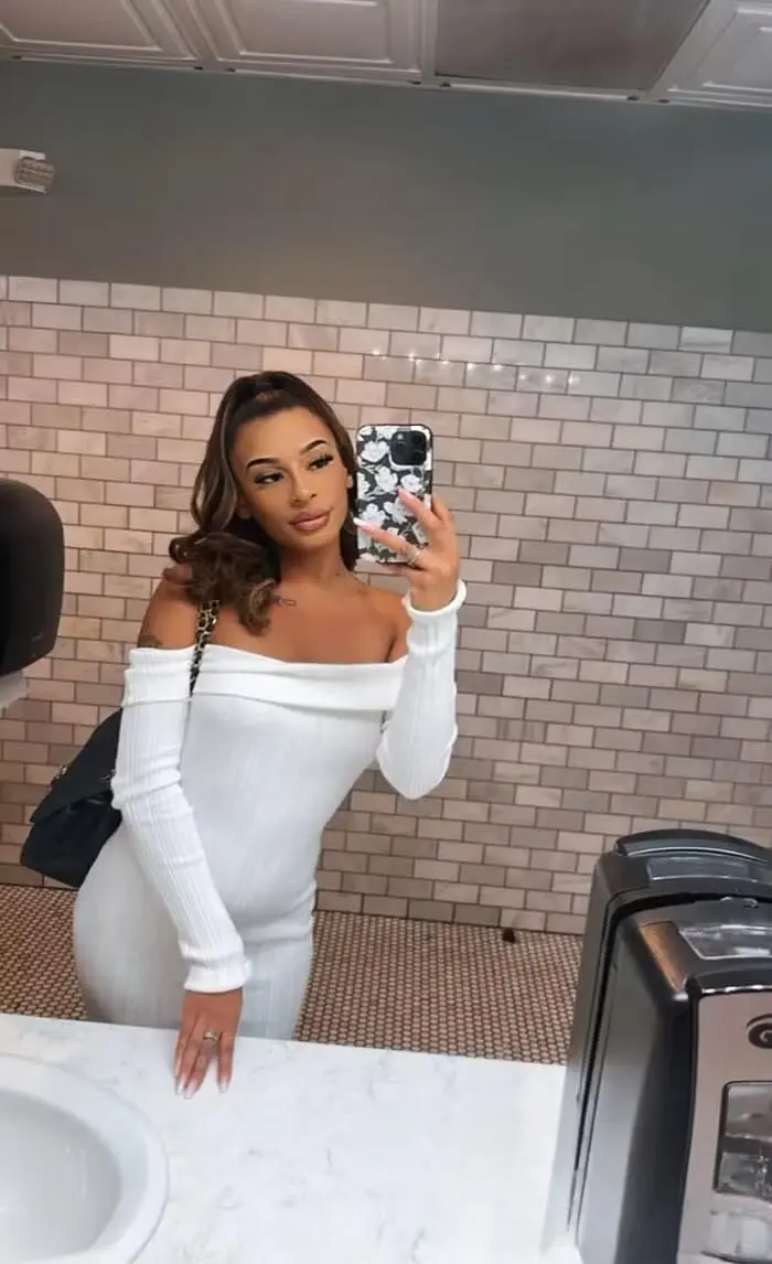 Escort Model Rachelle - 4