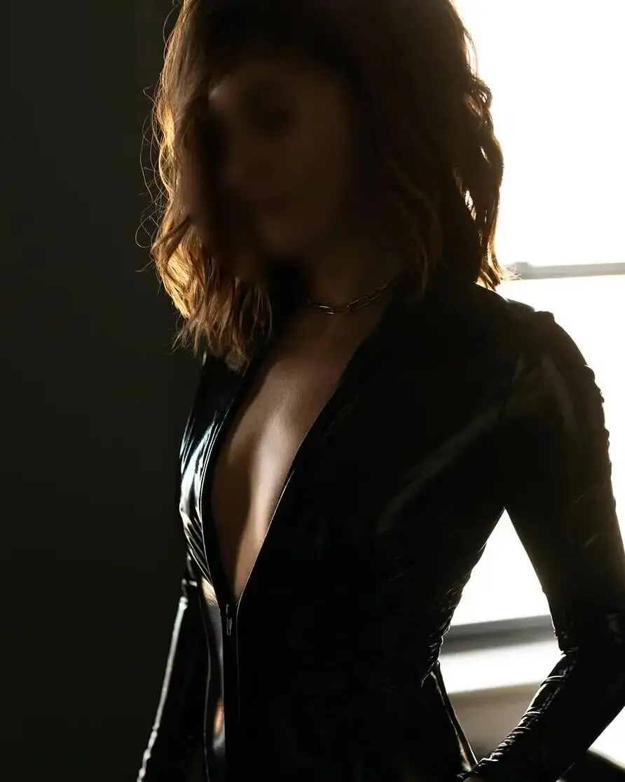 Escort Model Remi Taylor - 3