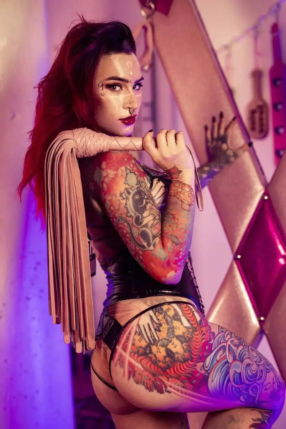 Escort Model Robin Ardeur - 3