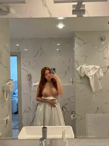 Escort Model Roni.http - 4