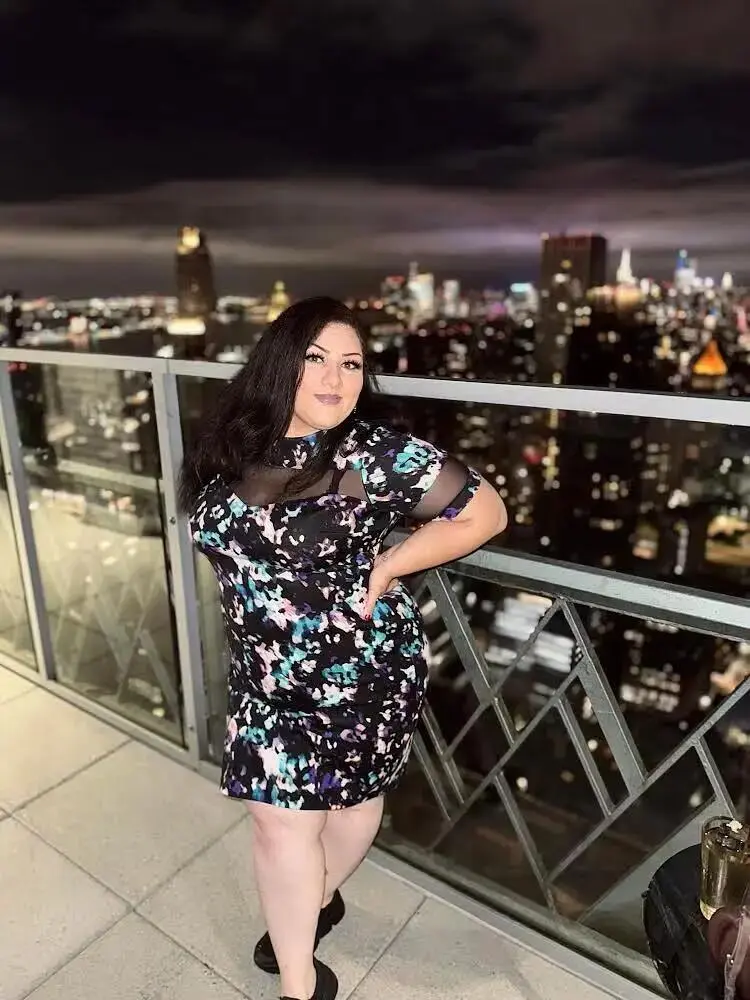 Escort Model Rosie - 4