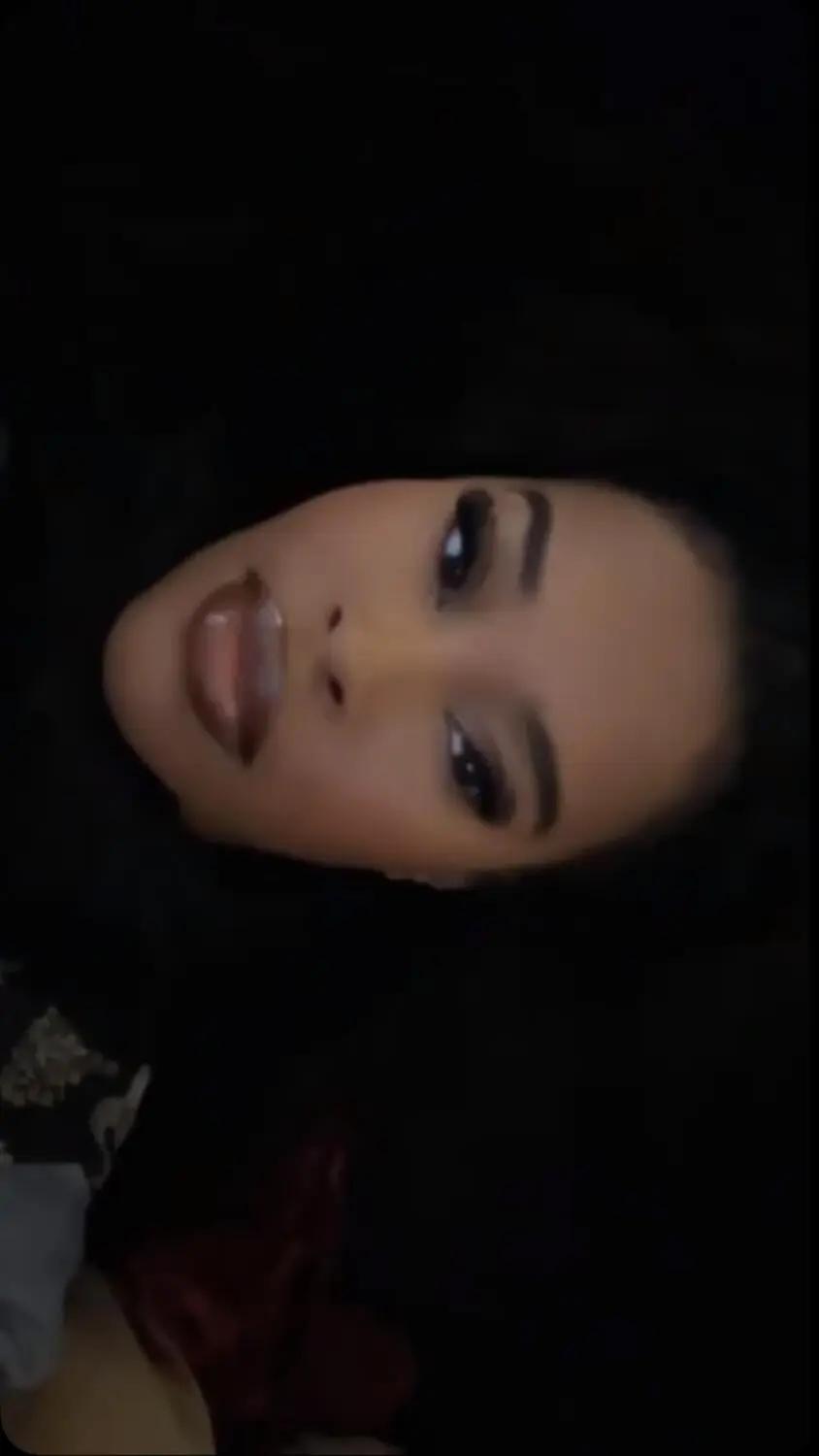 Escort Model Sade Yemaya - 4