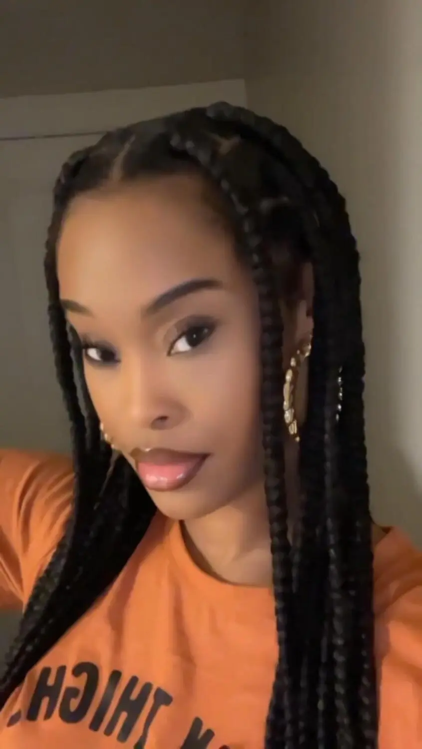 Escort Model Sade Yemaya - 8