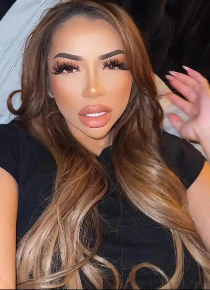 Escort Model SammySynn - 5