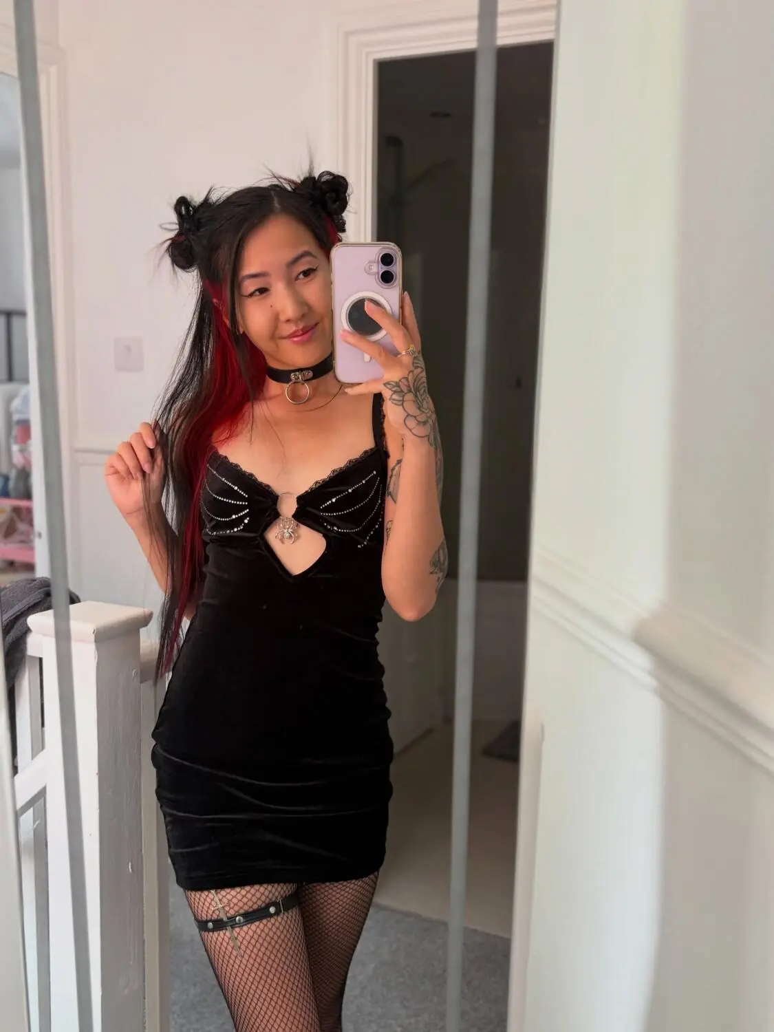 Escort Model Sarah J - 8
