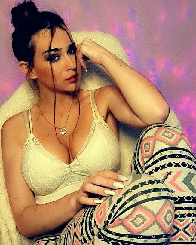 Escort Model SharonQueen - 4