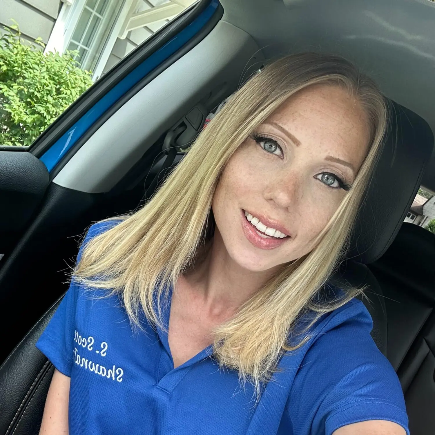 Escort Model Shawna Lee Scott - 9