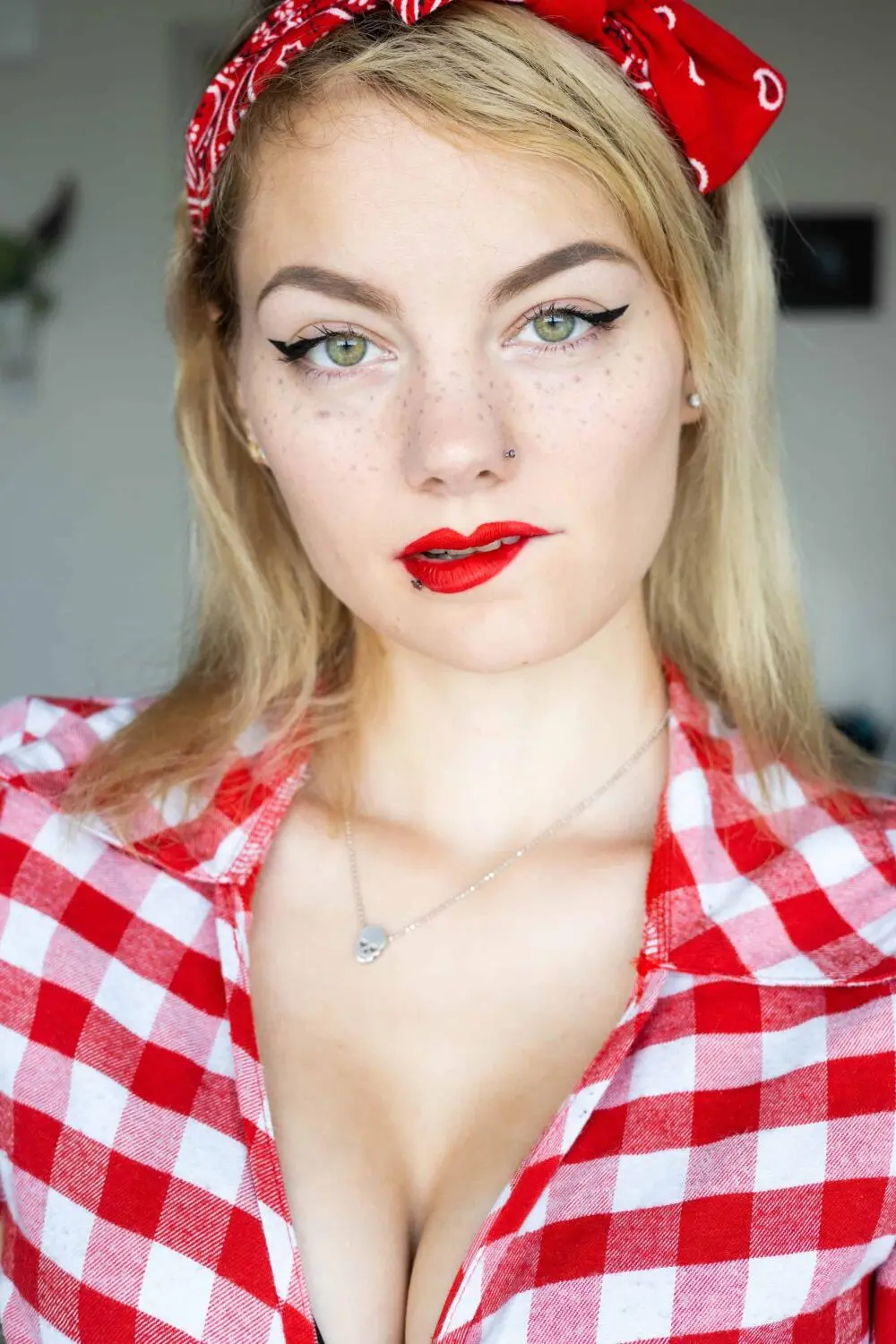 Escort Model Skyla Rayne - 2