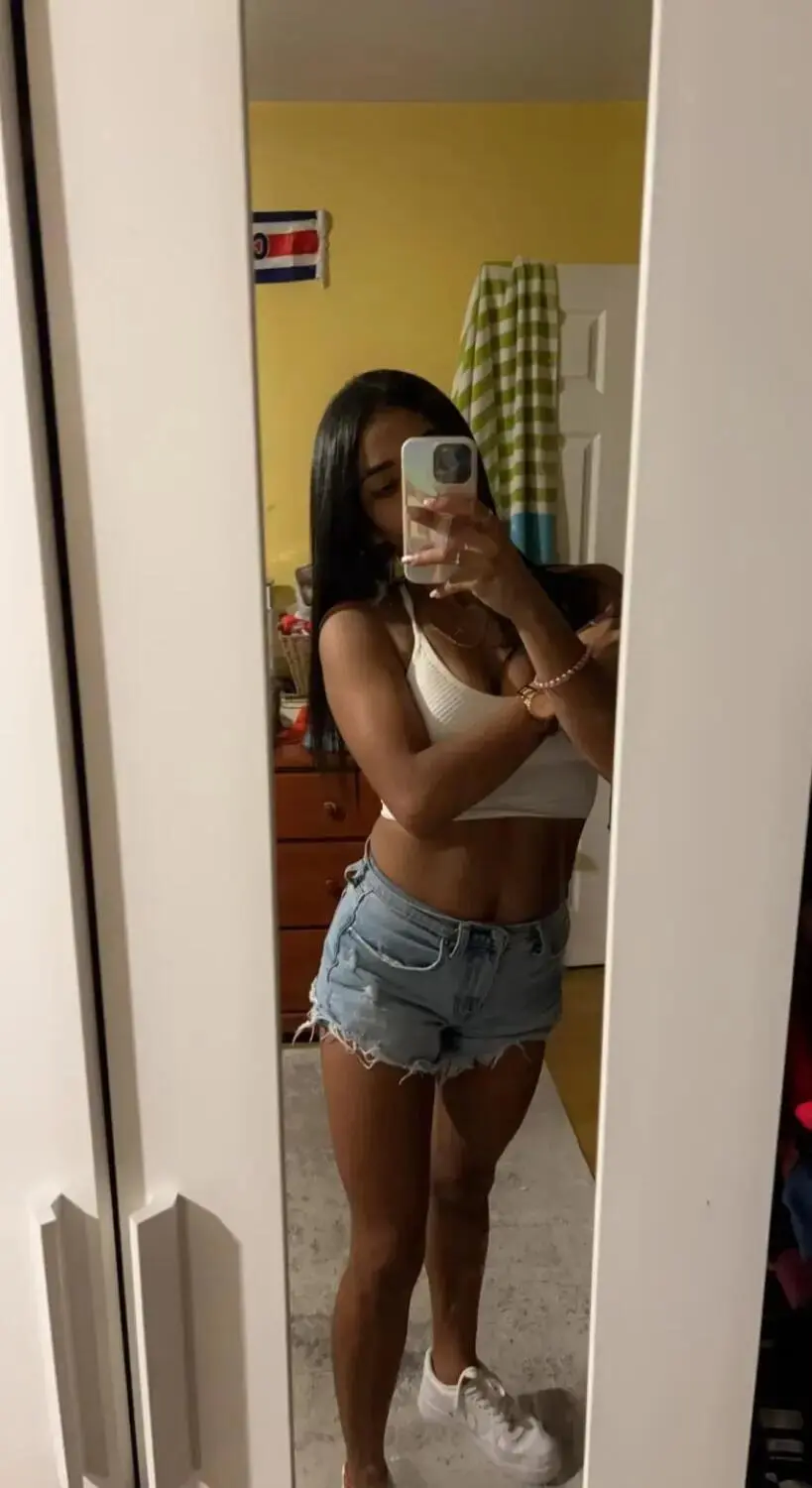 Escort Model Sofia