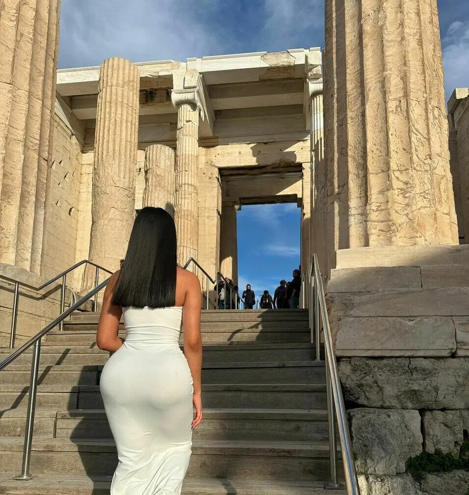 Escort Model Sofia - 4