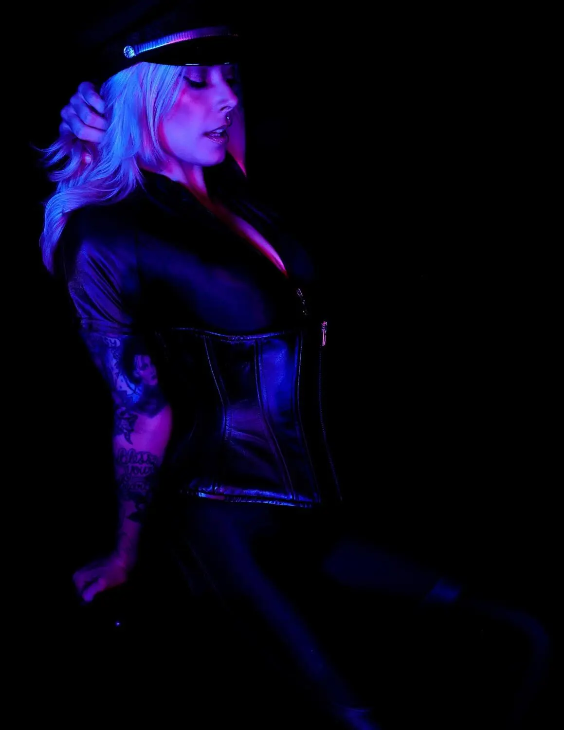 Escort Model Spitt Daddy - 4