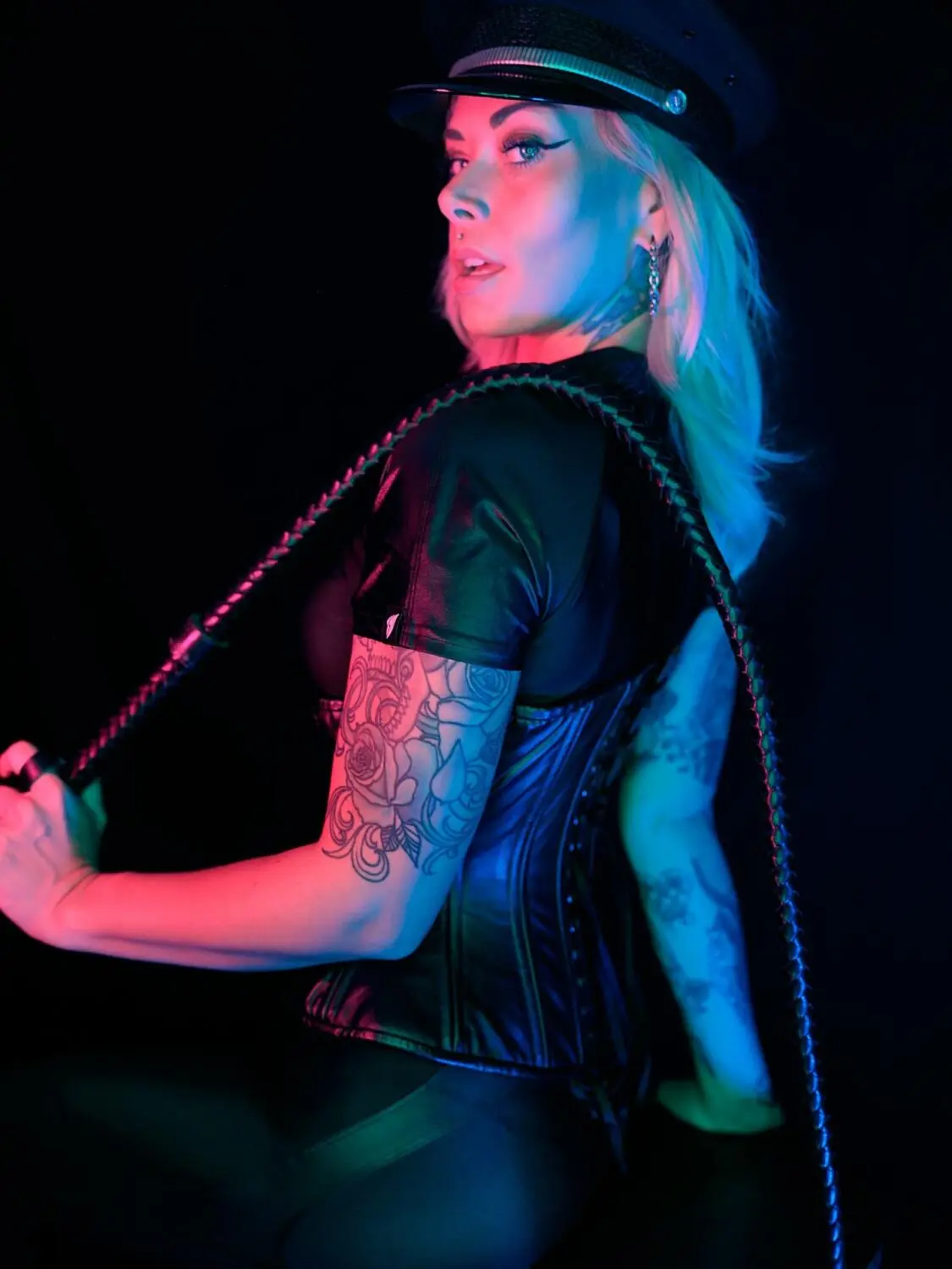 Escort Model Spitt Daddy - 6