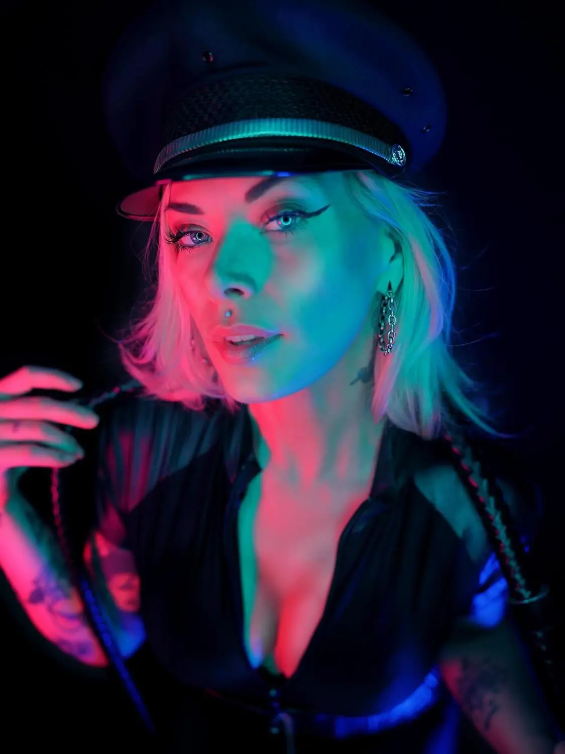 Escort Model Spitt Daddy - 8