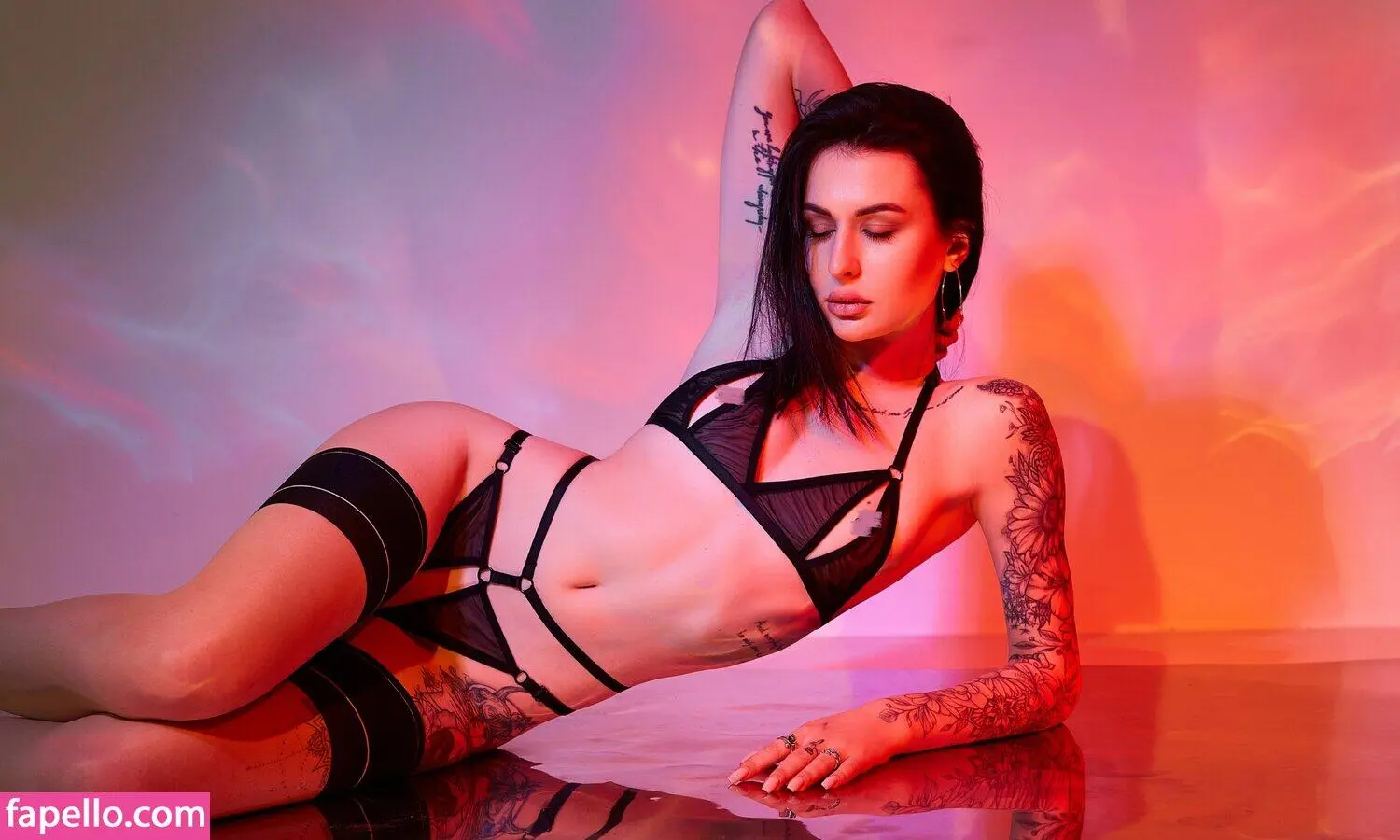 Escort Model Stasya Pollna