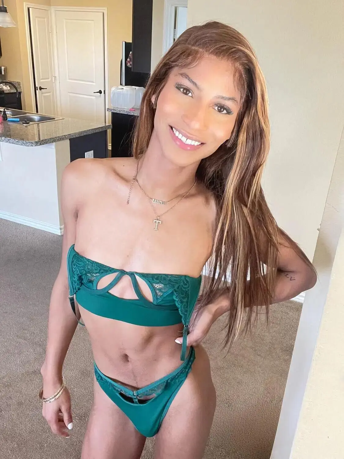 Escort Model Teagan - 4