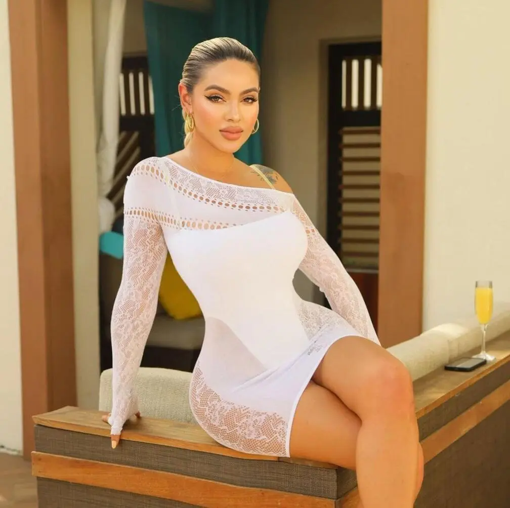 Escort Model Tiffany - 4