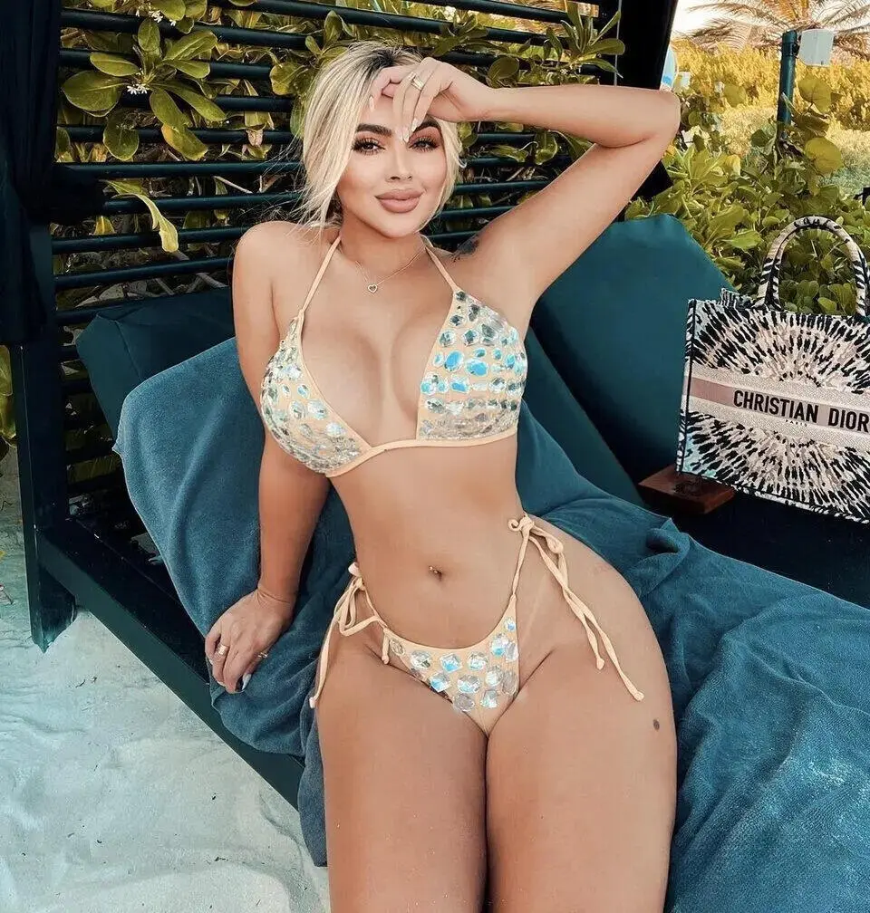 Escort Model Tiffany