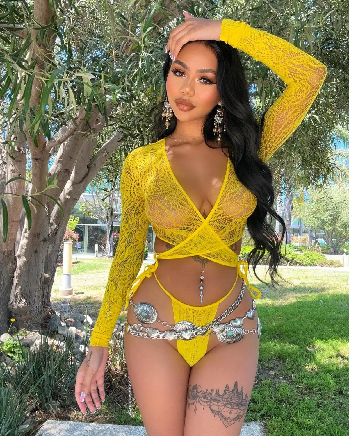 Escort Model TOKI3 - 7