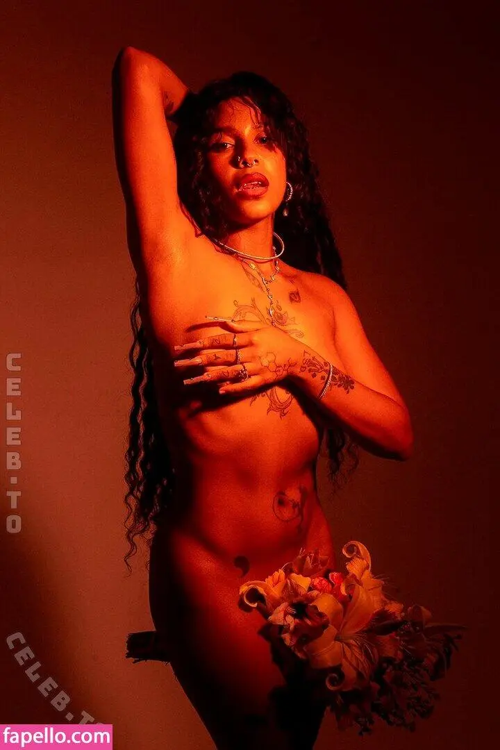 Escort Model Tokischa Altagracia Peralta - 4