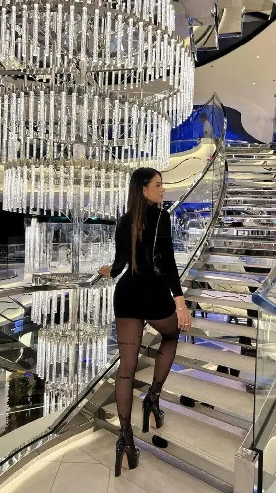 Escort Model Valentina - 2