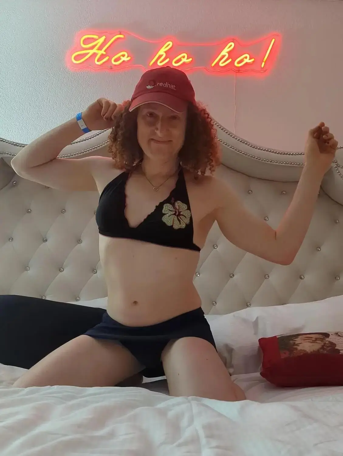 Escort Model Violet - 2